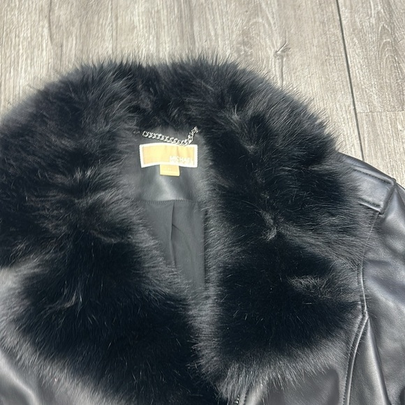 Michael Kors
Women's Faux-Fur-Trim Leather Moto Coat - Picture 7 of 8